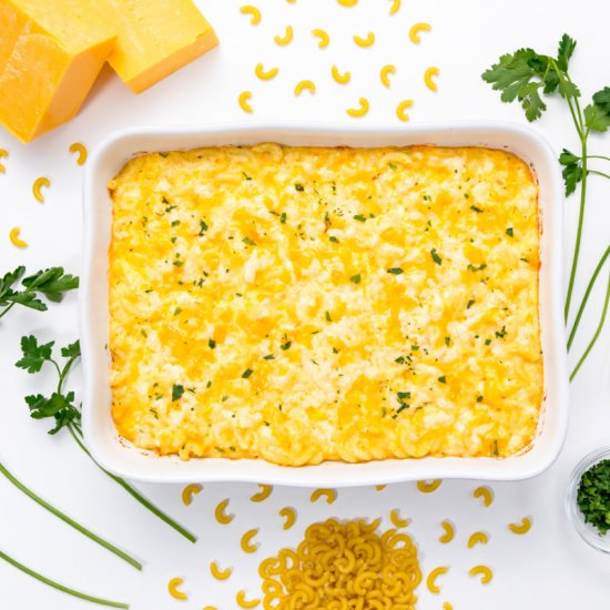 Creamy baked macaroni and cheese