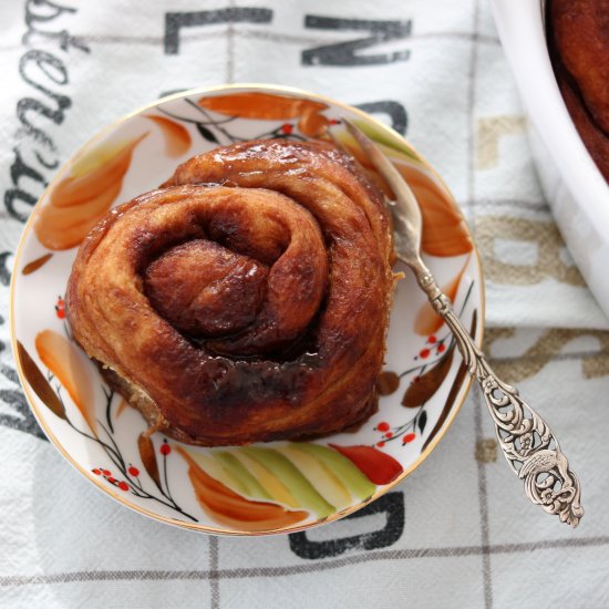 Sticky Cinnamon Buns