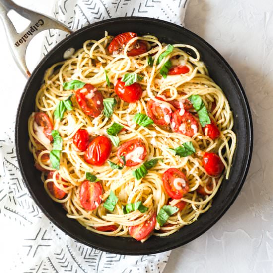 Lemon tomato butter spaghetti