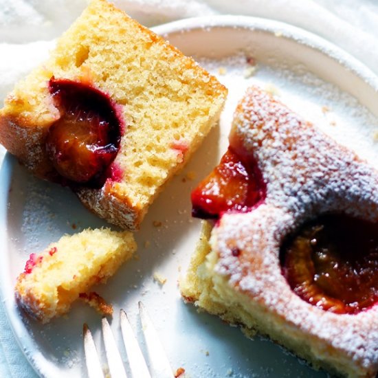 Easy plum cake