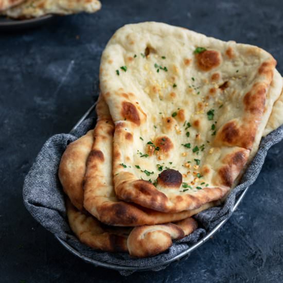 Vegan Restaurant Style Garlic Naan