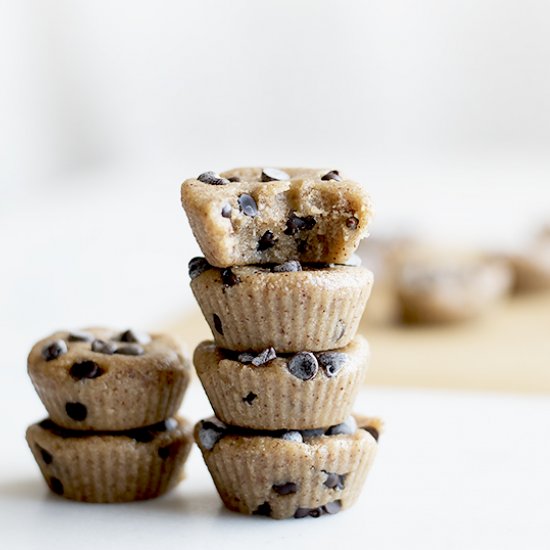 Chocolate Chip Cookie Dough Bites