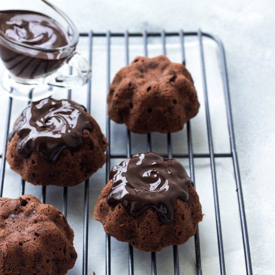 Mini Chocolate Cakes