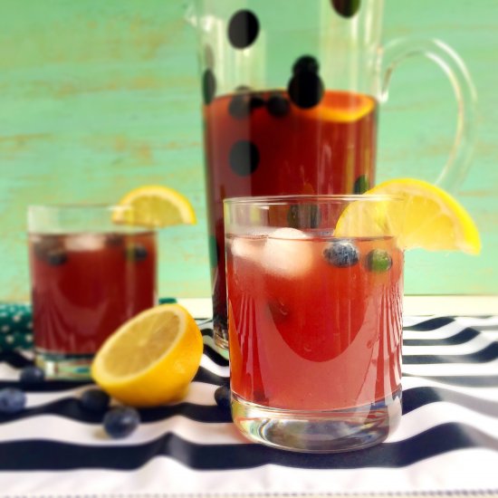 Spiked Blueberry Arnold Palmer