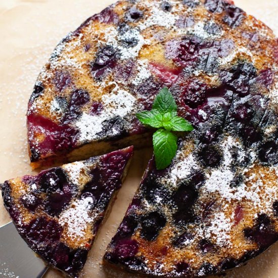 Vegan Berry Upside Down Cake