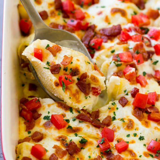 Chicken Alfredo Stuffed Shells