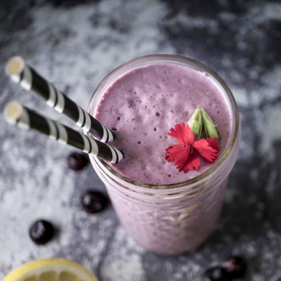 Lemon Lavender Blueberry Smoothie