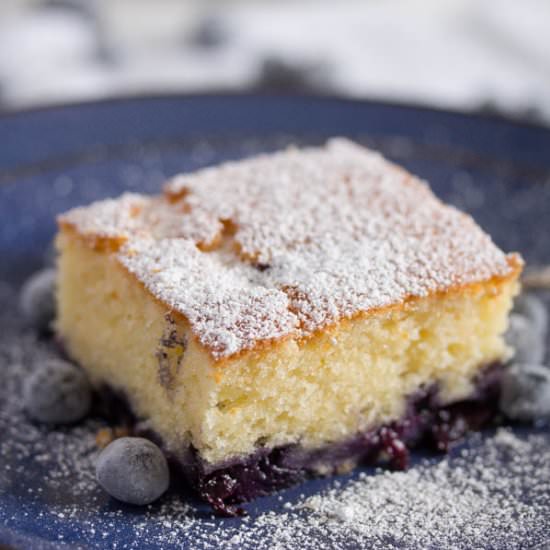 Easy Blueberry Sour Cream Cake