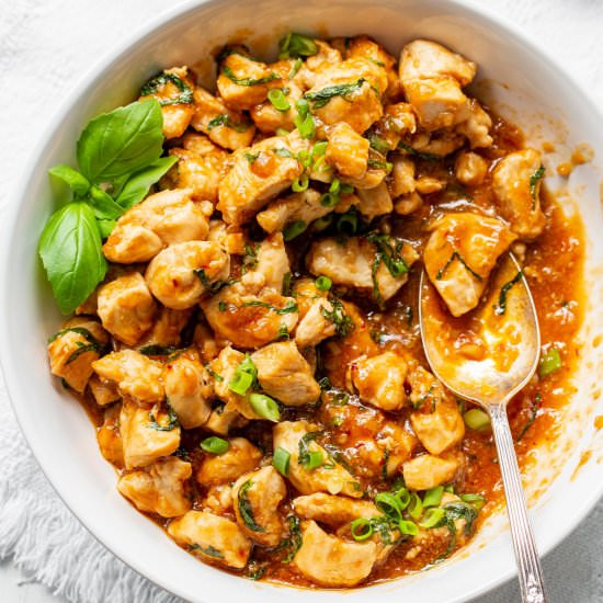 Spicy Basil Chicken