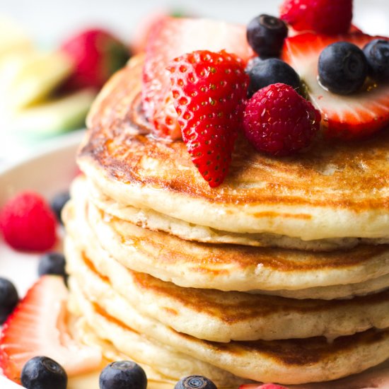 Delicious Fluffy Buttermilk Pancake