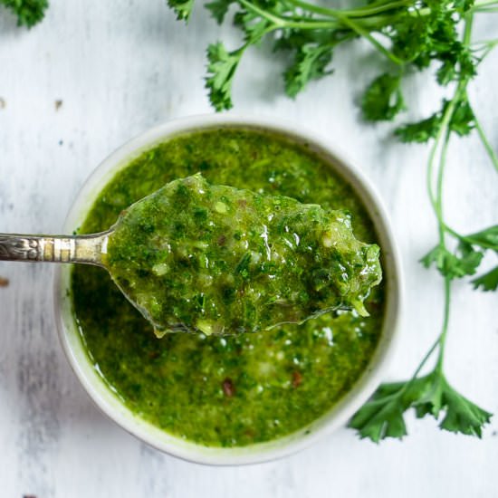 Easy 5 Minute Chimichurri Sauce