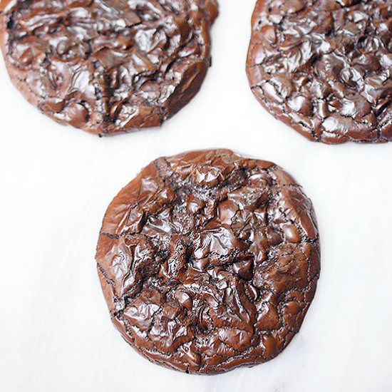 Flourless egg white choc cookies