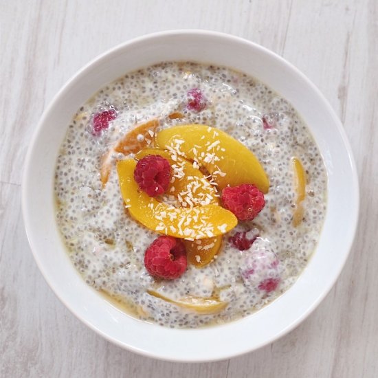 Peach and raspberry chia pudding