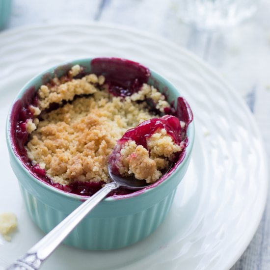 Plum Apple Crumble