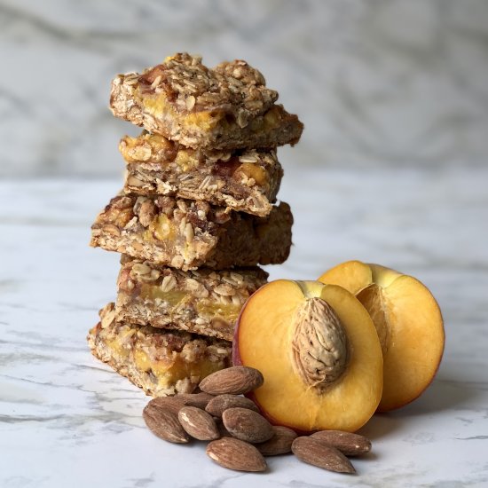 Peach and Almond Breakfast Bars