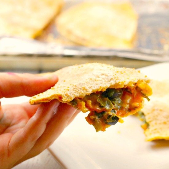 Healthy Homemade Pizza Pockets