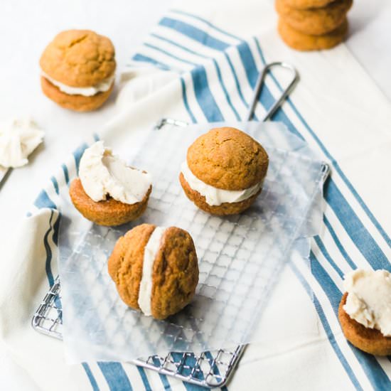 Pumpkin snickerdoodle whoopies