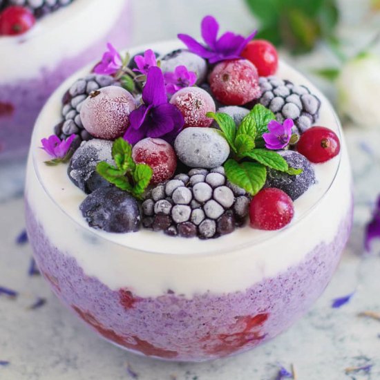 Purple chia pudding