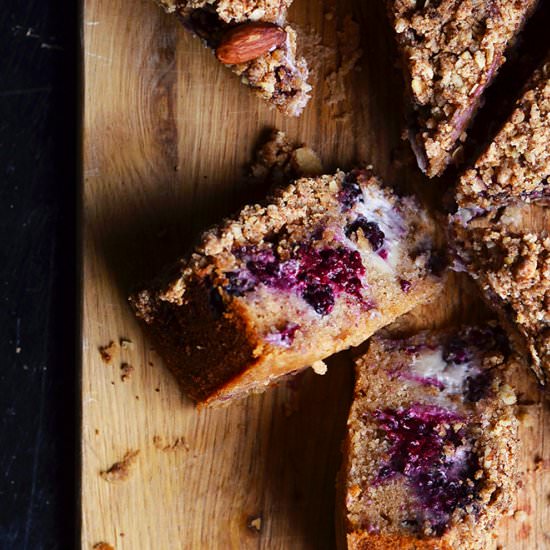 Blackberry Cheesecake Crumble Cake