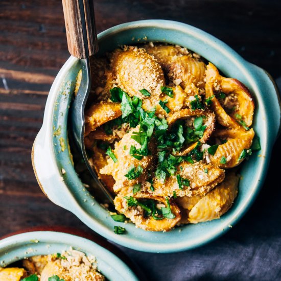 Vegan Pumpkin Mac and Cheese