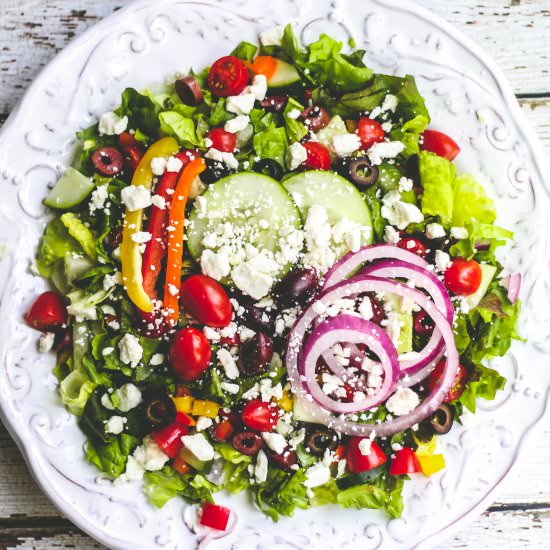 The BEST Greek Salad & Dressing