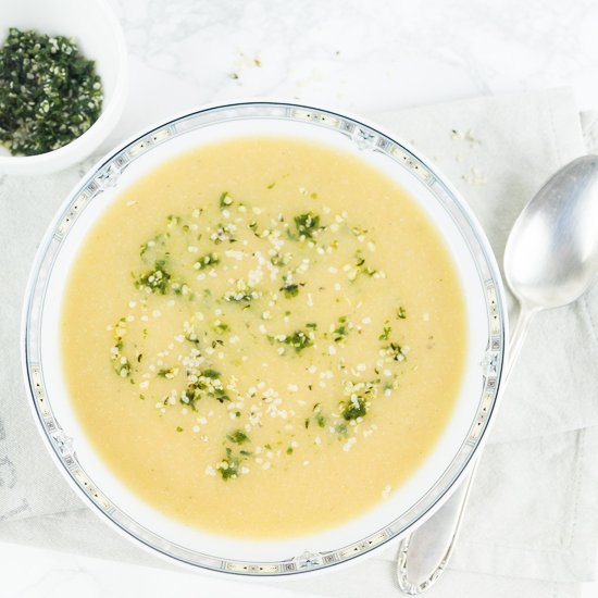 Cream of Cauliflower Soup w/ Pesto