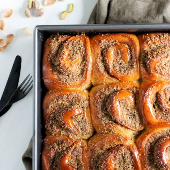 baklava sticky buns