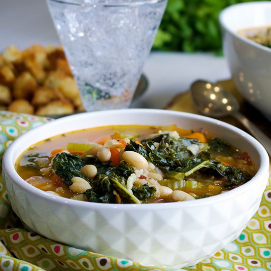 White Bean, Wild Rice, & Kale Soup