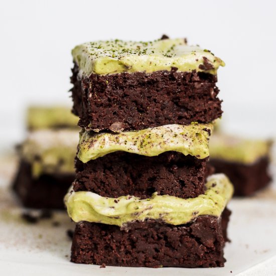 Vegan Brownies & Matcha Frosting