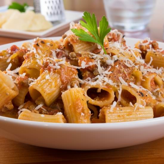 Rigatoni with Slow-Simmered Bologne