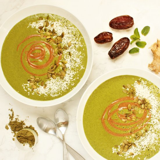 Refreshing Green Smoothie Bowl