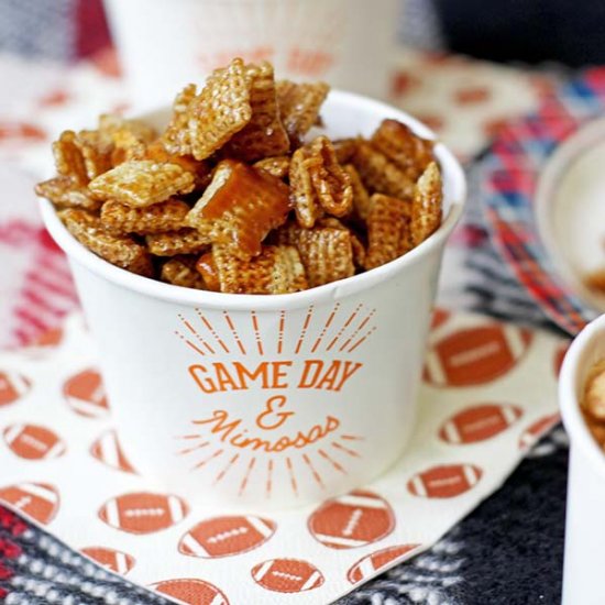 Caramel Apple Chex Mix