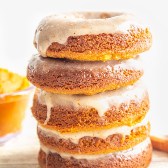 Paleo Pumpkin Spice Donuts