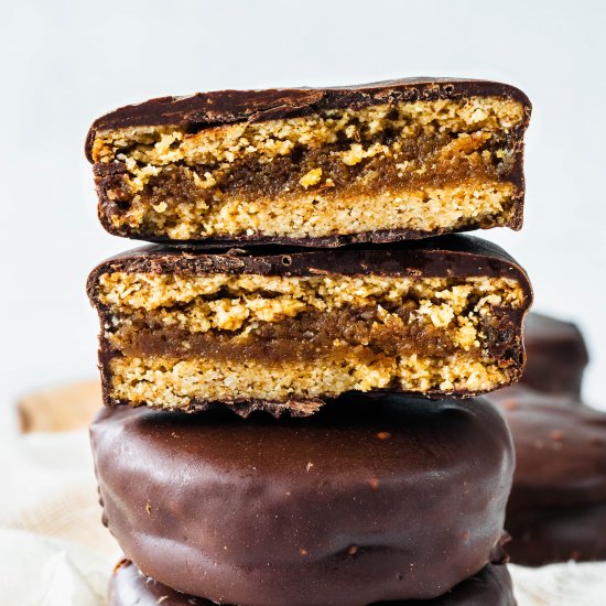 Vegan Cookie Sandwiches