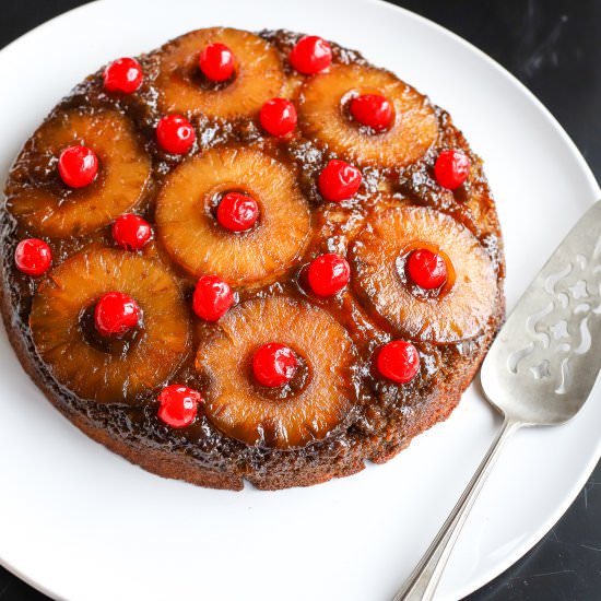 Skillet Pineapple Upside-Down Cake