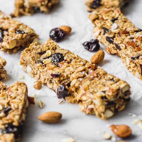 Cherry Almond Granola Bars