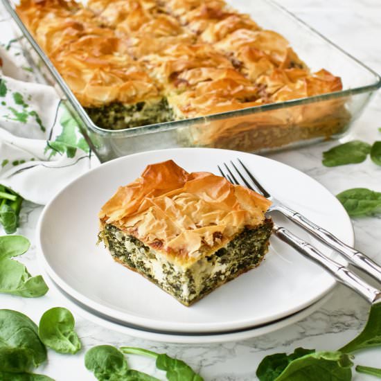 Spanakopita (Greek Spinach Pie)