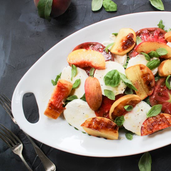 Peach Salad with Honey and Basil