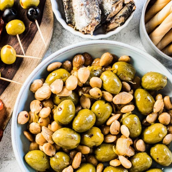 Easy Marinated Olives from Spain