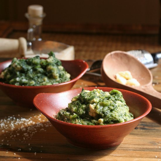 Instant polenta and chicken bowls