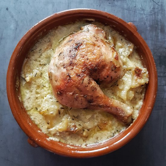 BAKED CHICKEN AND CREAMY POTATOES