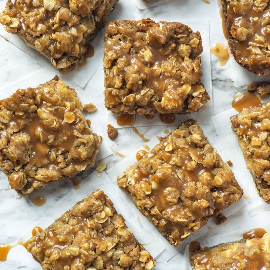 Salted Caramel Apple Crumb Bars