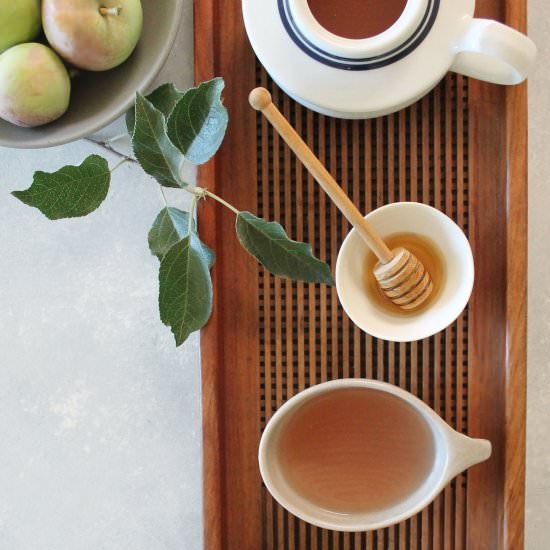 Homemade Apple Tea