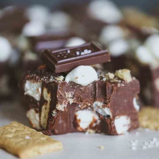 Easy S’mores Fudge