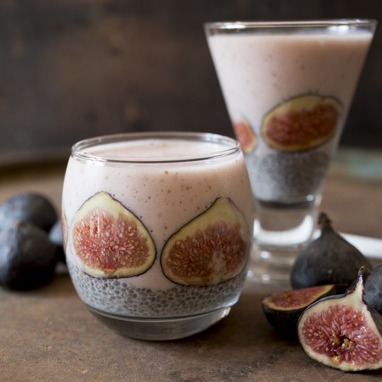 Fig and Chia Seed Smoothie