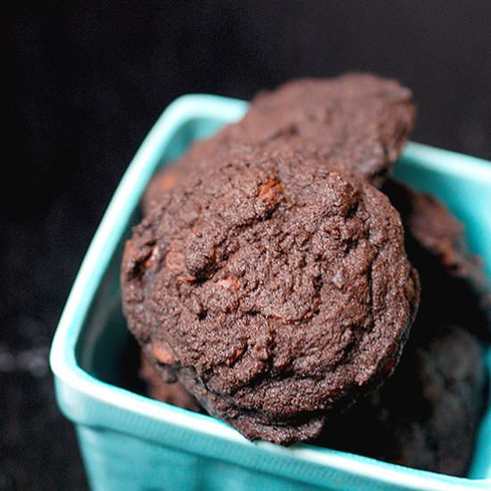 Chocolate fudge cookies