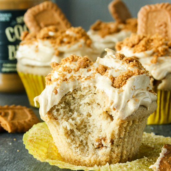 Cookie Butter Cupcakes