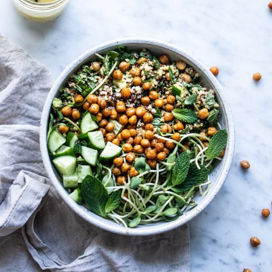 Quinoa Salad with Crispy Chickpeas