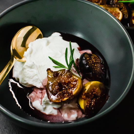 Red Wine Roasted Figs