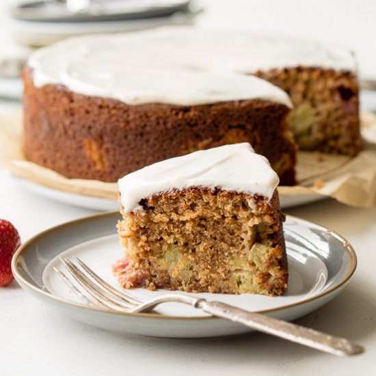 Old Fashioned Rhubarb Cake